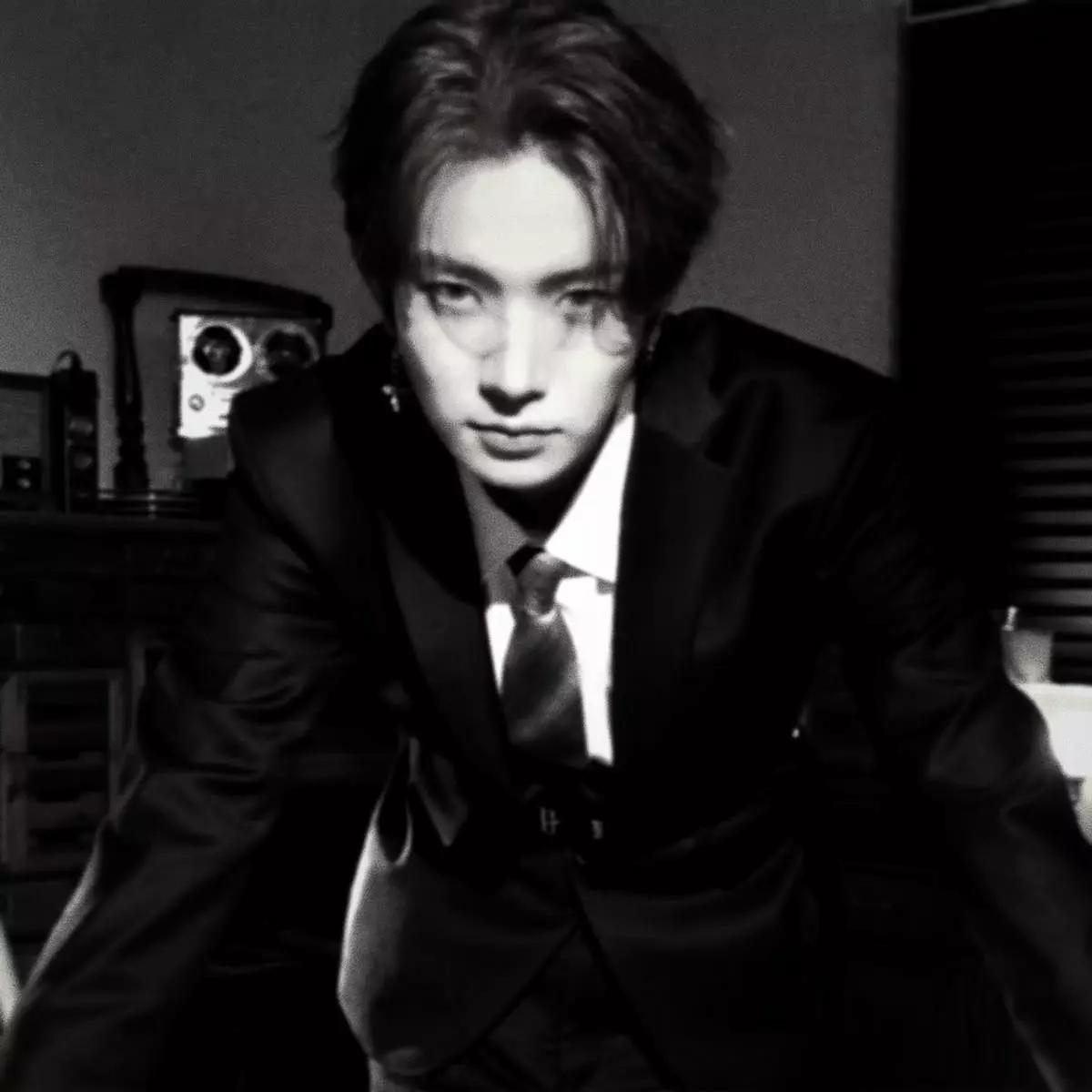 Lee Heeseung thumbnail