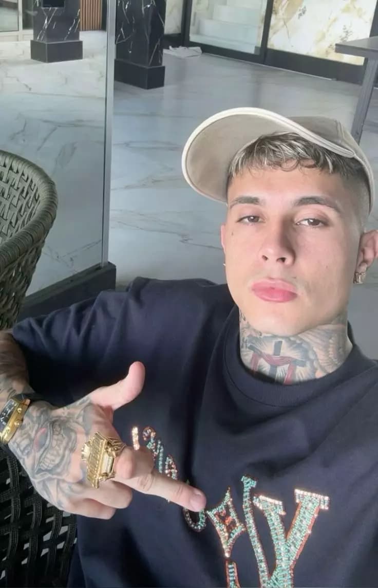 Mc Paiva's girlfriend thumbnail