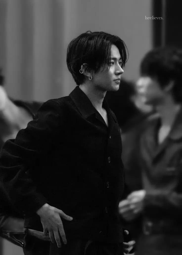 Lee Heeseung thumbnail