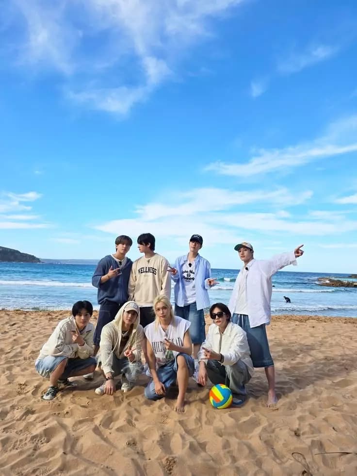 Stray Kids thumbnail