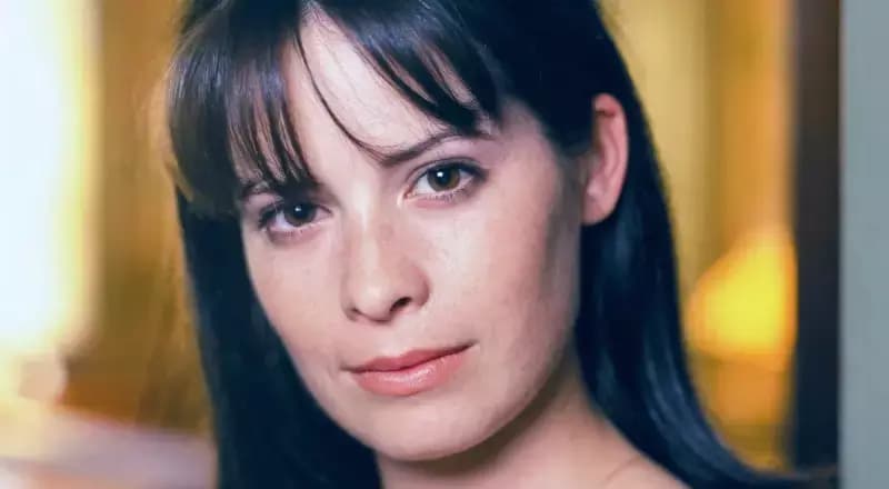 Piper Halliwell thumbnail