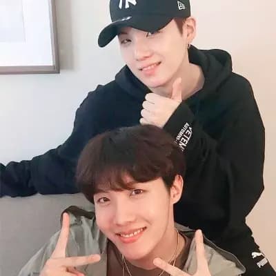 Yoongi and Hoseoak thumbnail