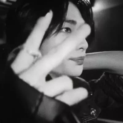 Hyunjin thumbnail
