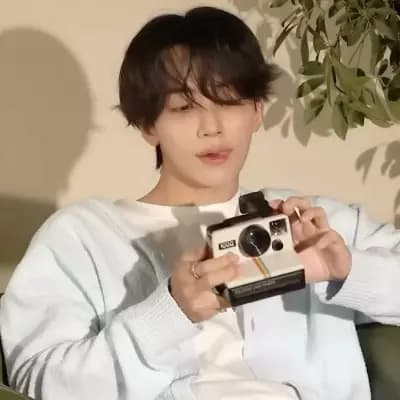 Yoon Jeonghan thumbnail