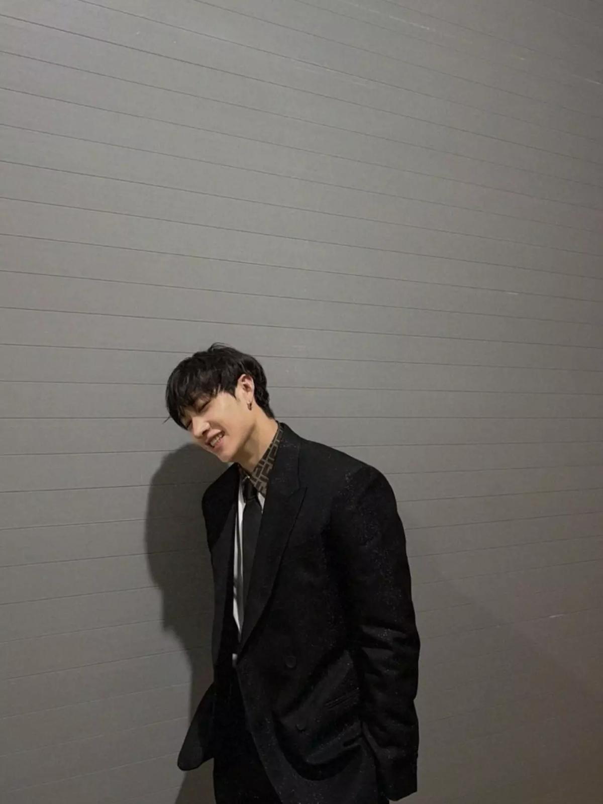 Bang Chan thumbnail
