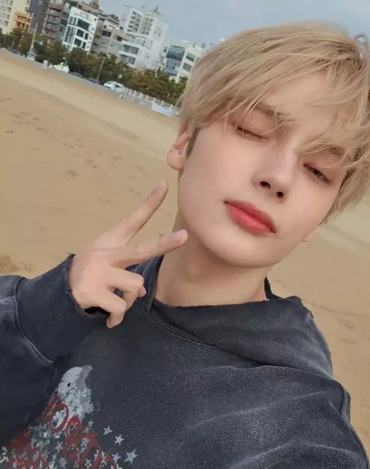 Hueningkai  thumbnail