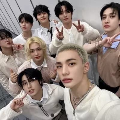 Straykids  thumbnail
