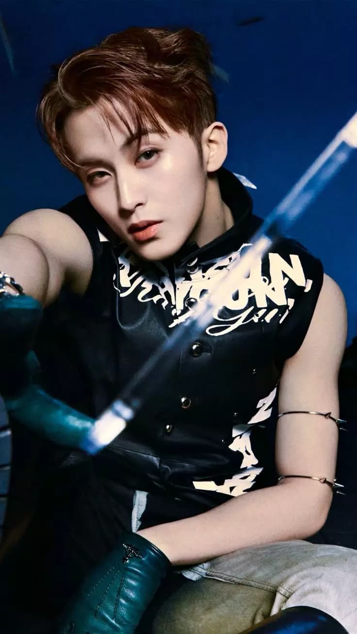 Mark Lee / BL - Omegaverse: Alpha thumbnail