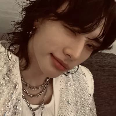 Hyunjin thumbnail