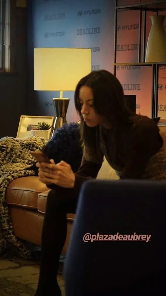 Aubrey plaza  thumbnail