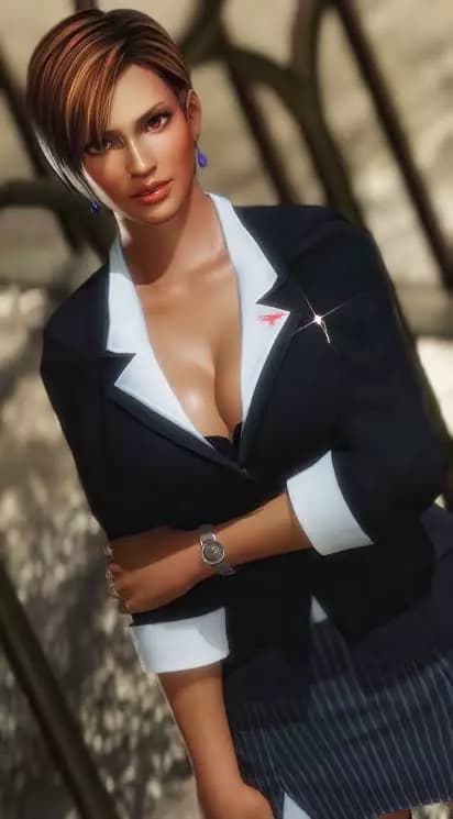 Lisa Hamilton thumbnail