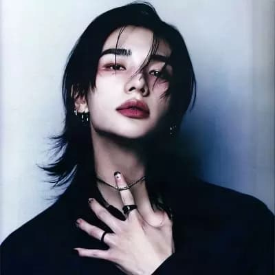 👑🥀 || Hwang Hyunjin thumbnail