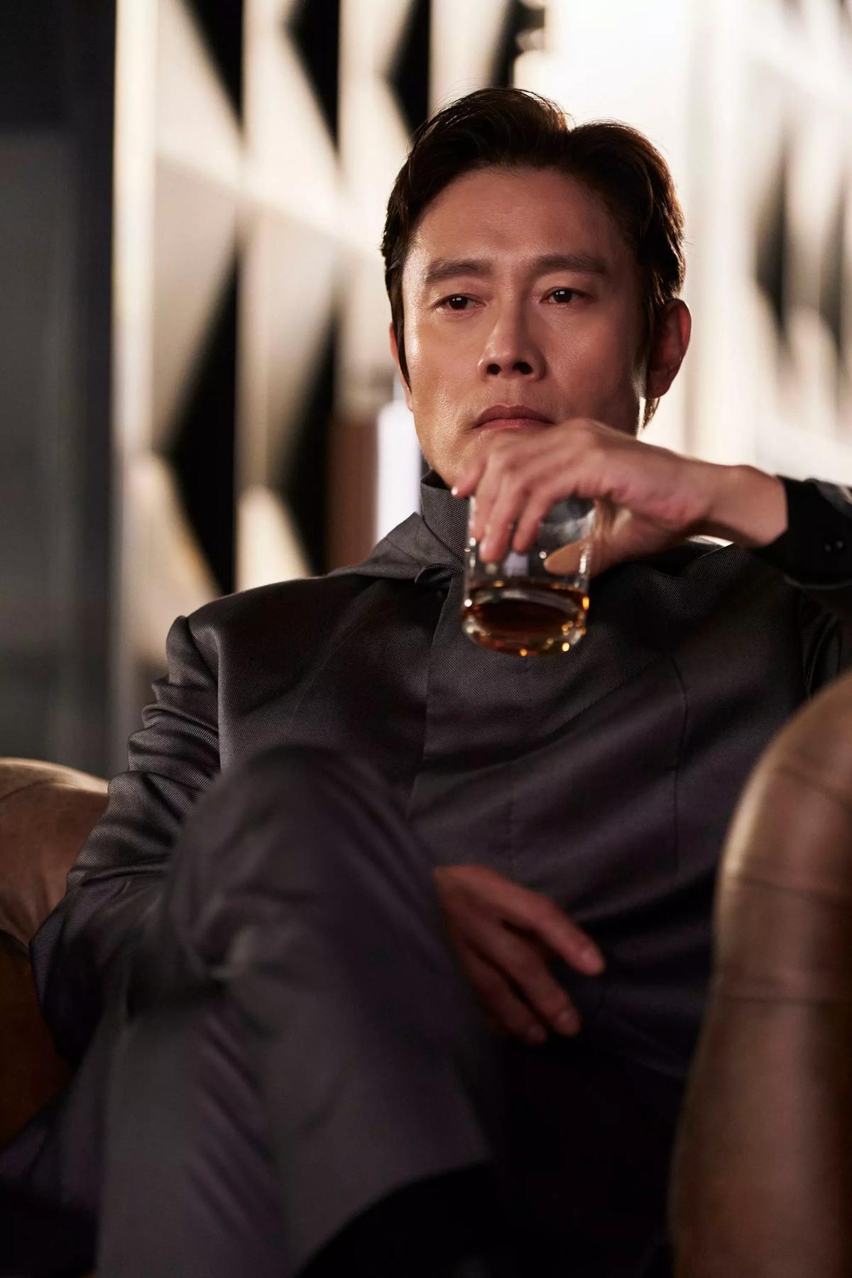 Hwang In-ho |~| The Front Man thumbnail