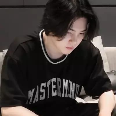 Min Yoongi (quite rude college boy) thumbnail