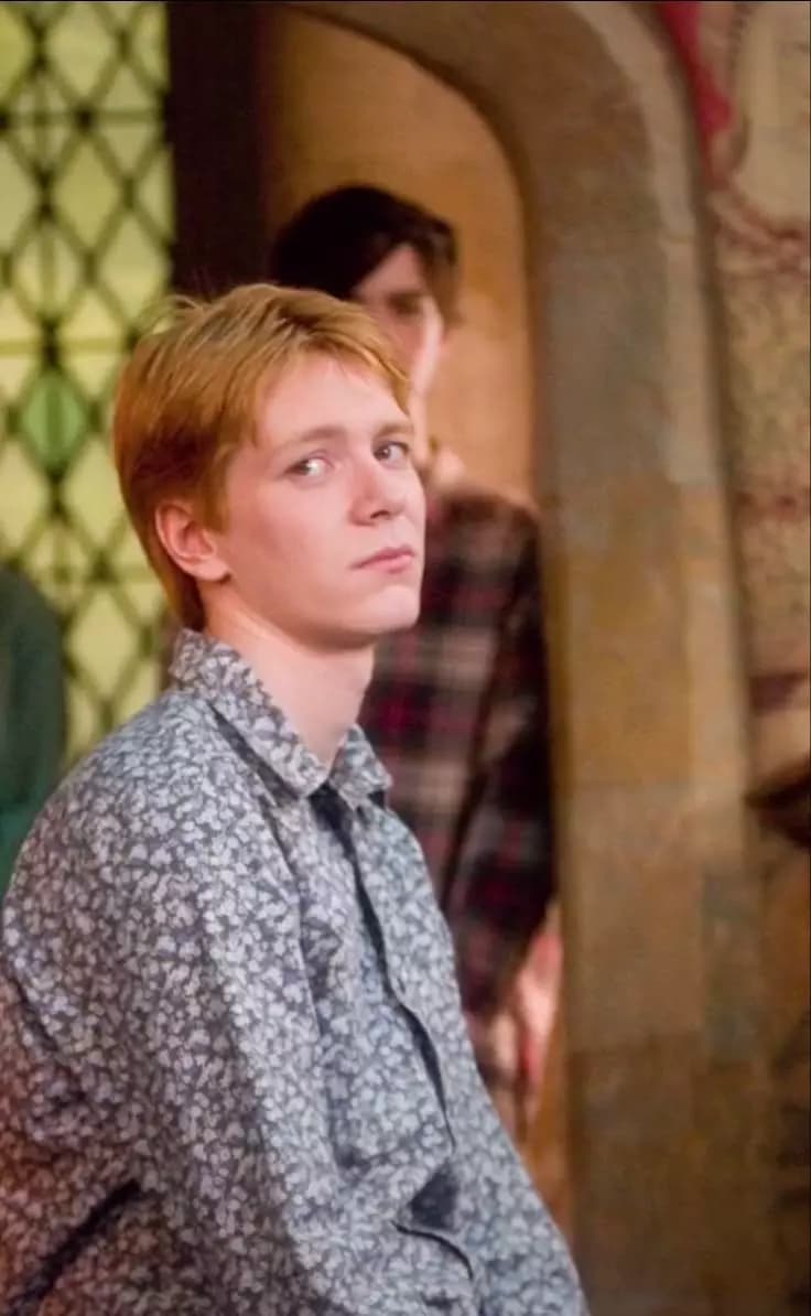 Fred Weasley (popüler çocuk) thumbnail