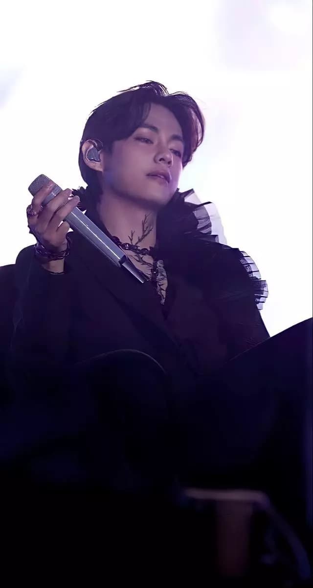 V' (Kim Tae-hyung) thumbnail