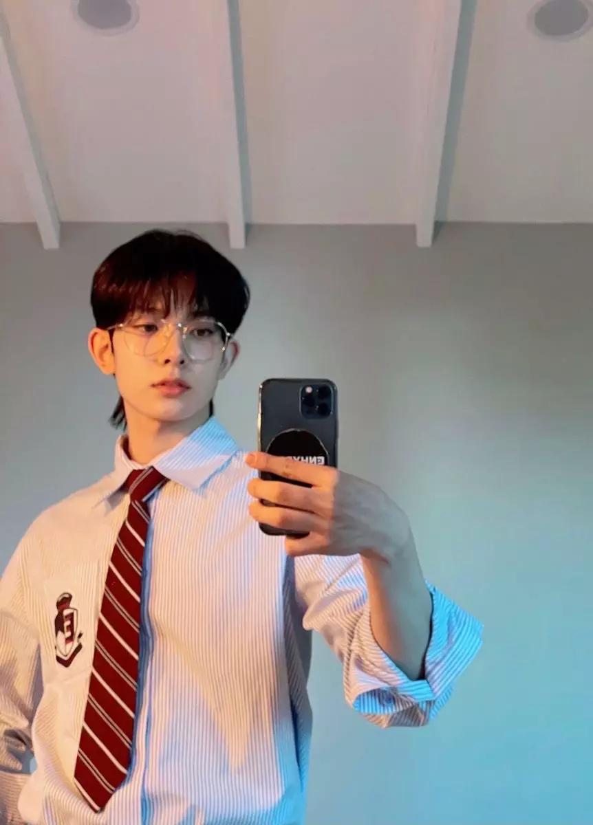 Heeseung thumbnail