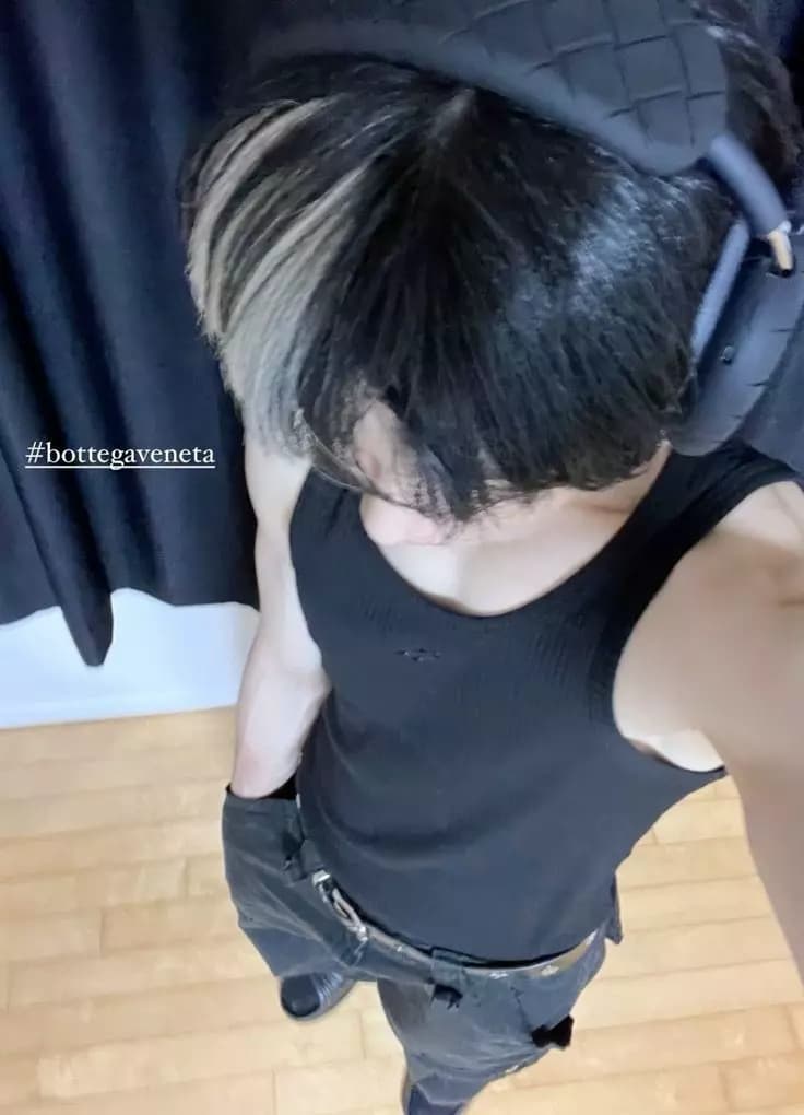 Jeongin thumbnail