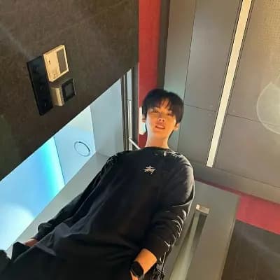 Han Jisung thumbnail