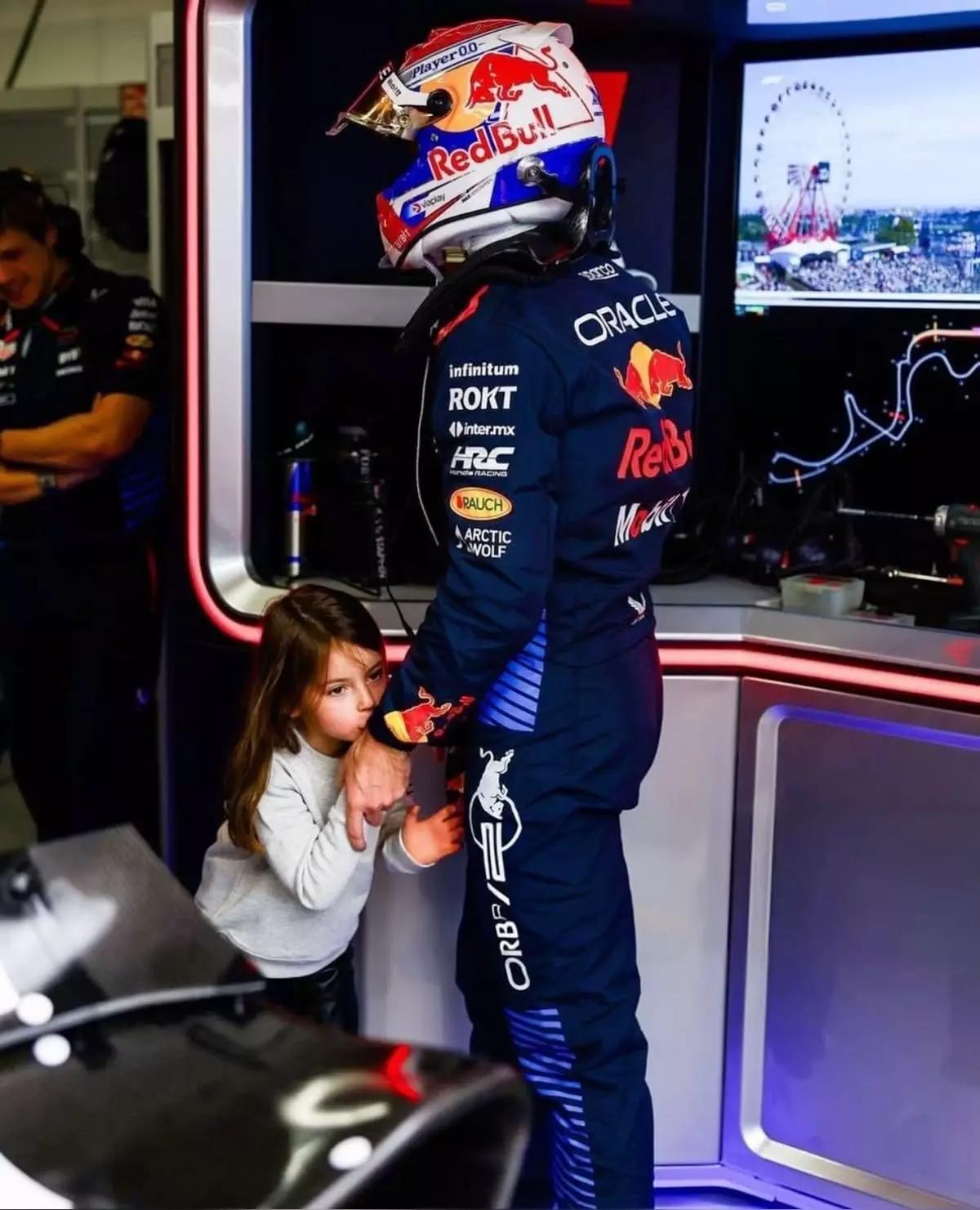 Max Verstappen thumbnail