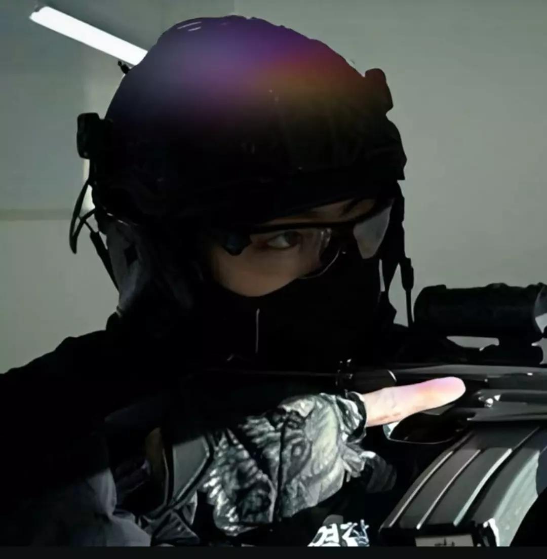 Ким Тэхён  thumbnail
