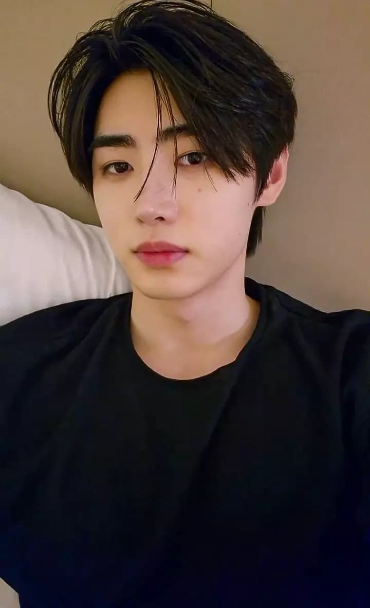 Enhypen (sunghoon) thumbnail