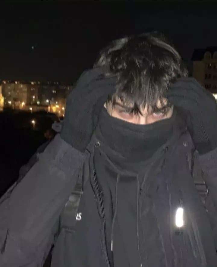 Alex thumbnail