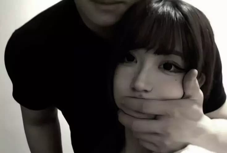 / Lolly / me thumbnail