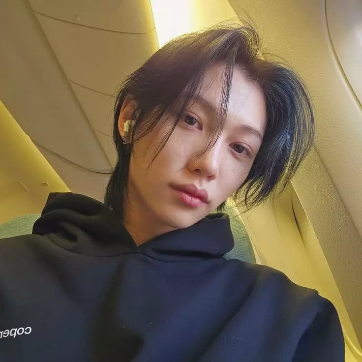 Felix - Hyunlix  

*(Note: The original text appears to be a name or pairing label (e.g., fandom/ship name) with no direct translation needed, so it is preserved as-is.)* thumbnail