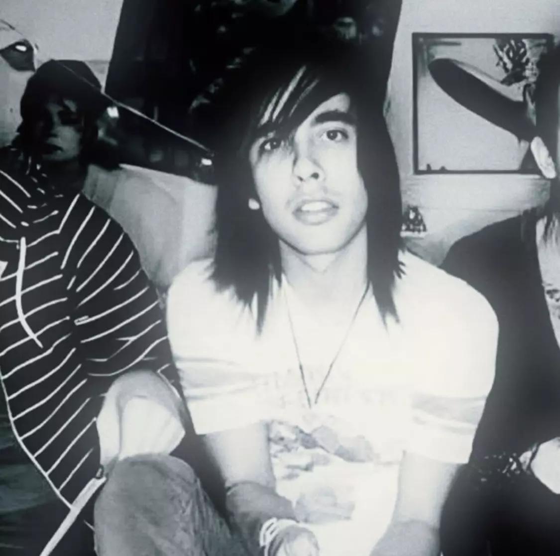 Vic Fuentes thumbnail