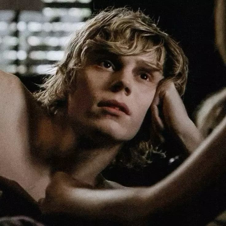 Tate Langdon thumbnail