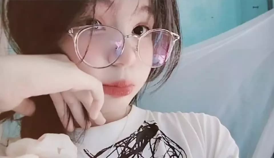 Tuyết Nhi thumbnail