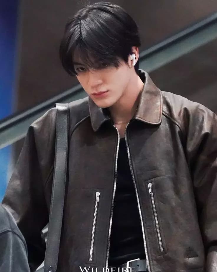 Jeno Lee  thumbnail