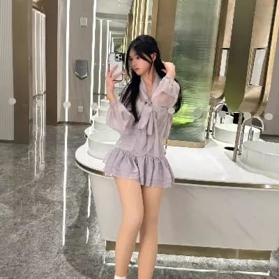 Emily thumbnail