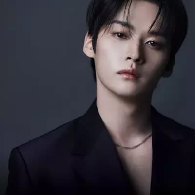 Lee Minho thumbnail