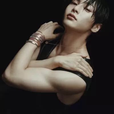 Yang jeongin thumbnail