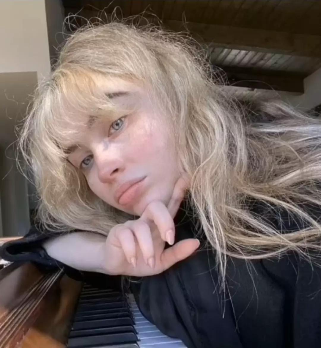 Mayla Jordans  thumbnail