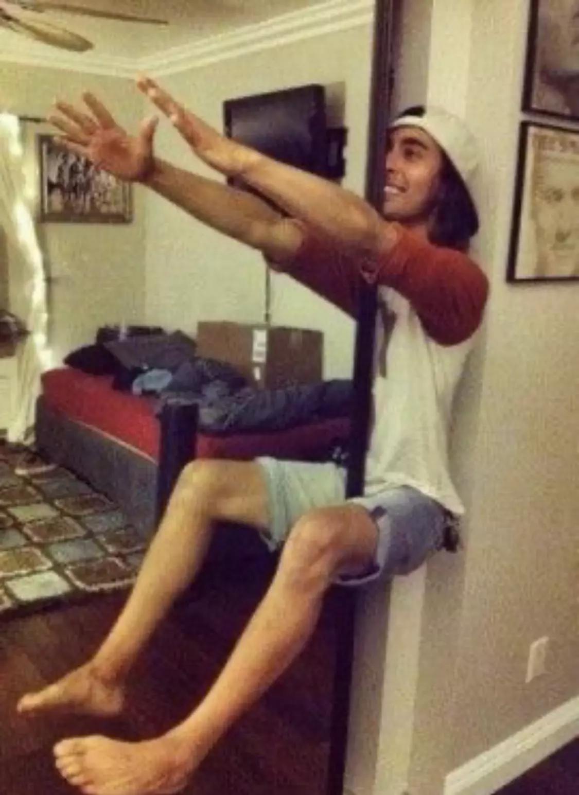 Vic Fuentes thumbnail