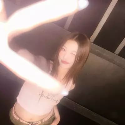 Yoonchae WLW thumbnail