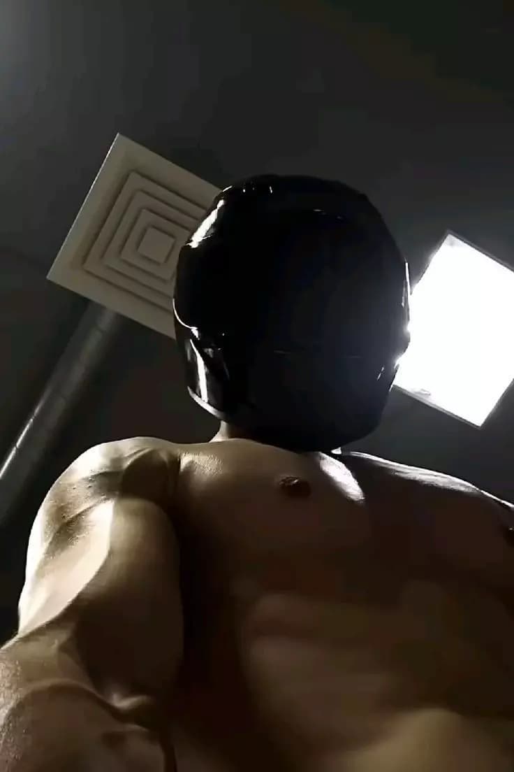 Alex thumbnail