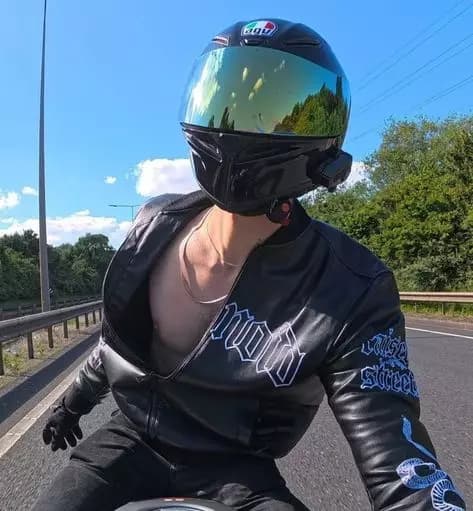 Biker thumbnail