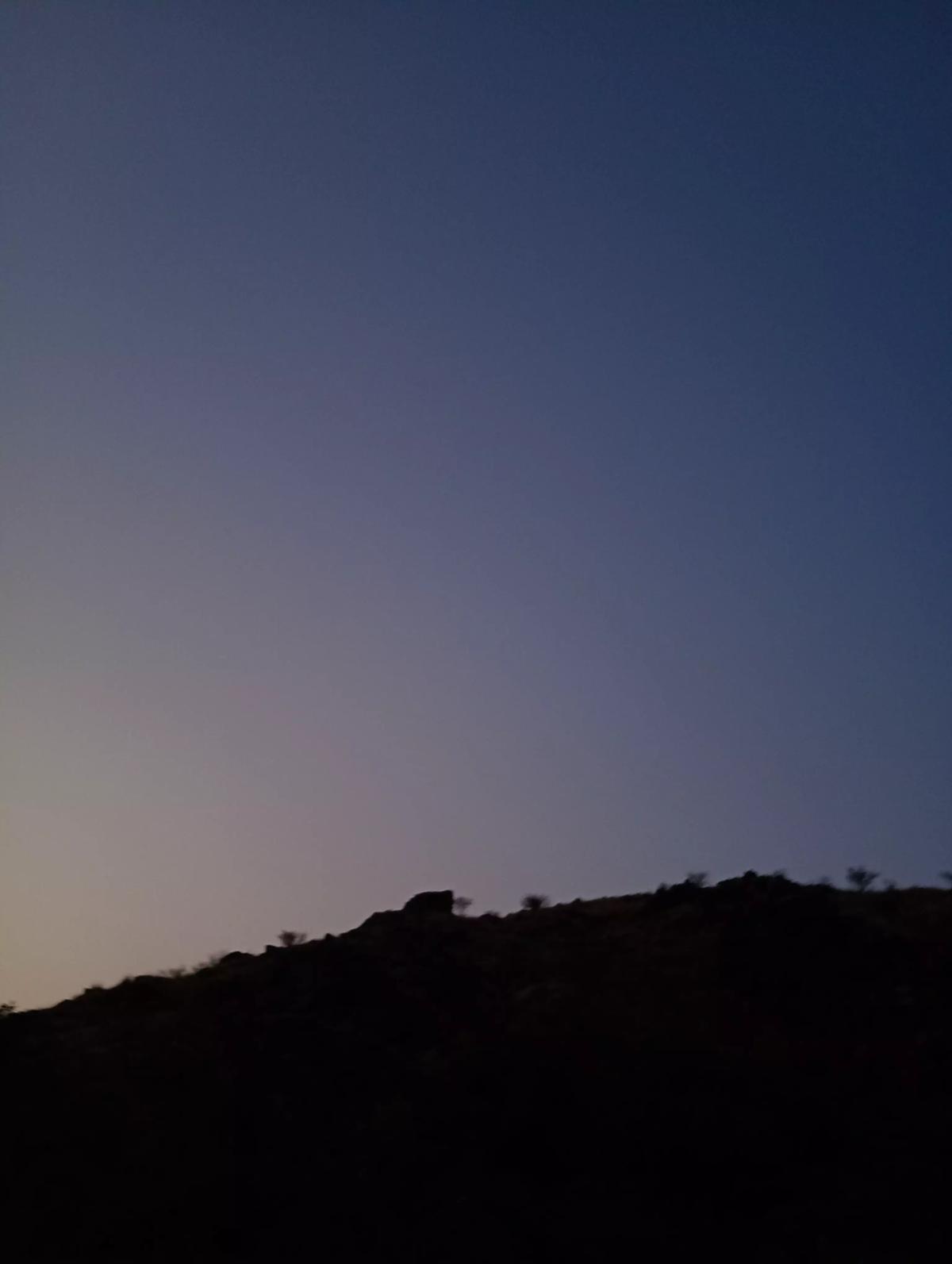 \-\_- thumbnail