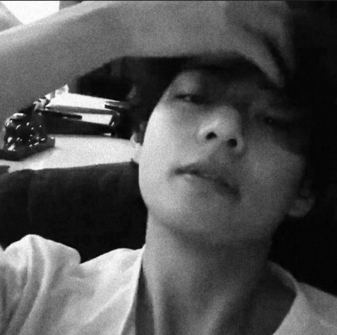 Kim Taehyun thumbnail