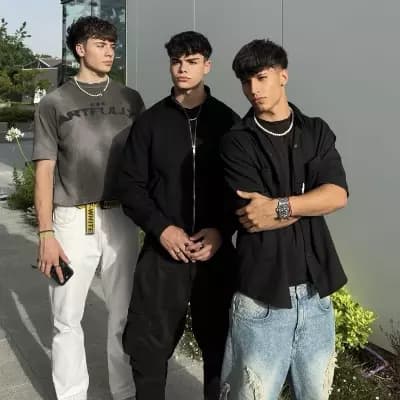 My 3 older brothers thumbnail