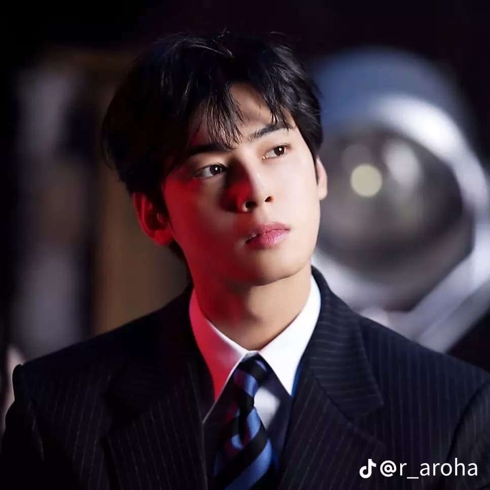 Eunwoo thumbnail