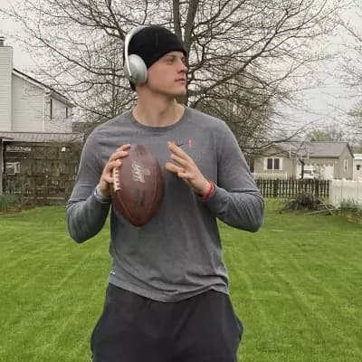 Mattias thumbnail