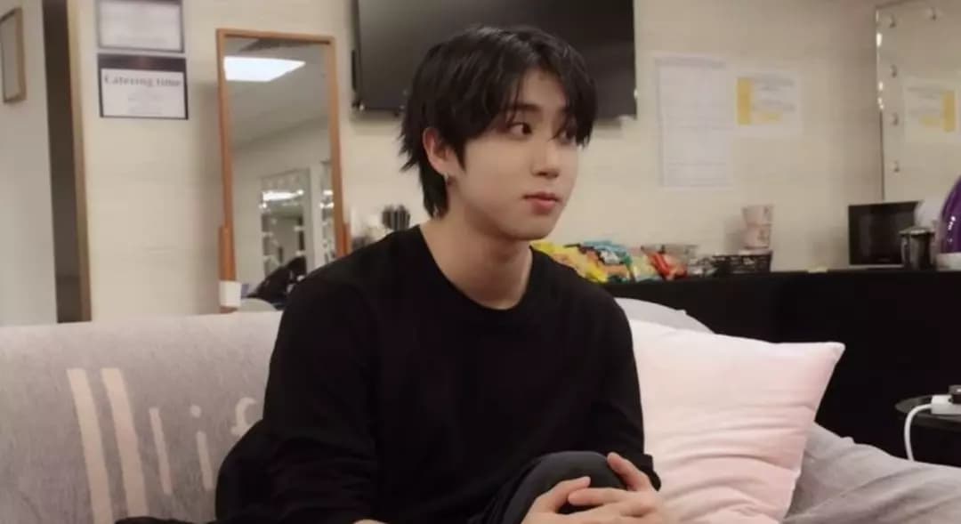 Han Jisung thumbnail