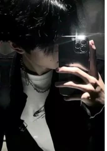 Aiden/BL/gay thumbnail