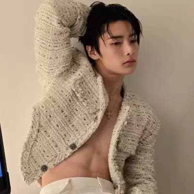 Jeongin thumbnail
