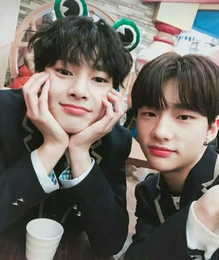 Jeongin e Hyunjin  thumbnail